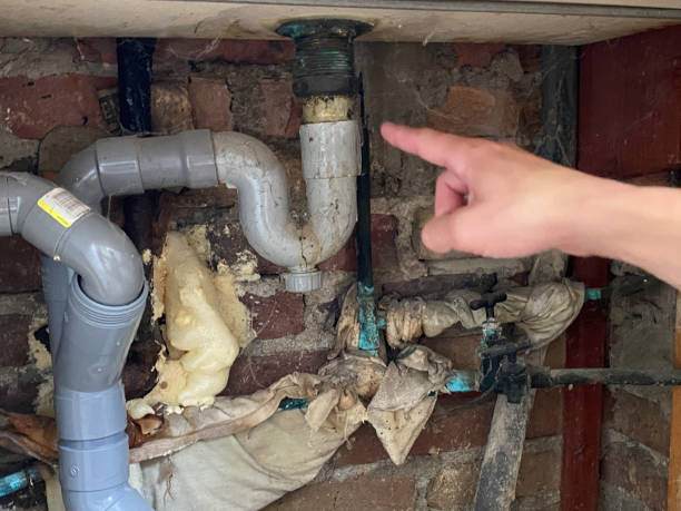 Best Emergency water damage restoration  in Redmond, OR